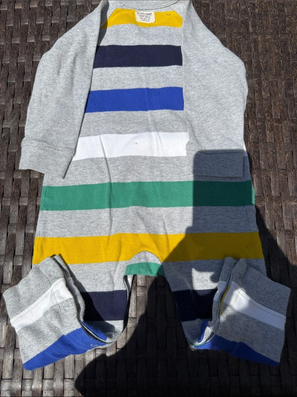 GAP Onesie / Bodysuit
